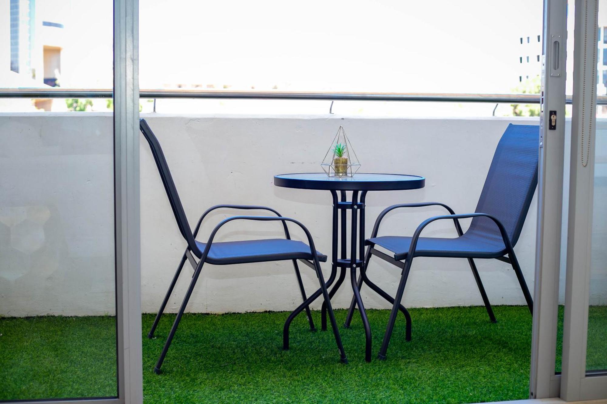 Urban Oasis Apartments At Freedom Plaza Windhoek Exteriör bild